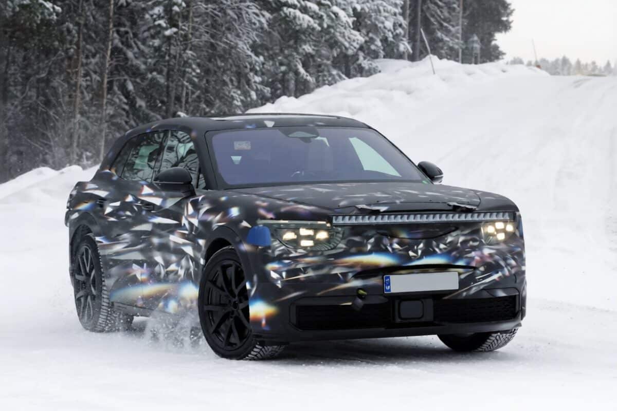 Bentley подготвя електрически пробив и определи цената на лукса