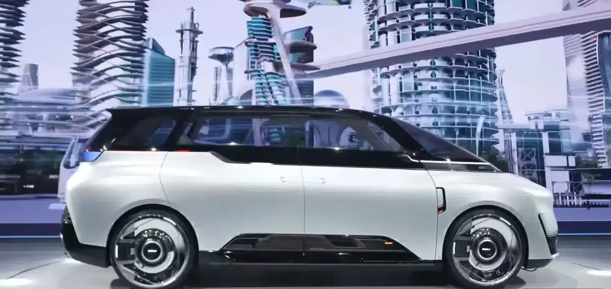Geely Galaxy A7 изненада с цена, започваща от 300