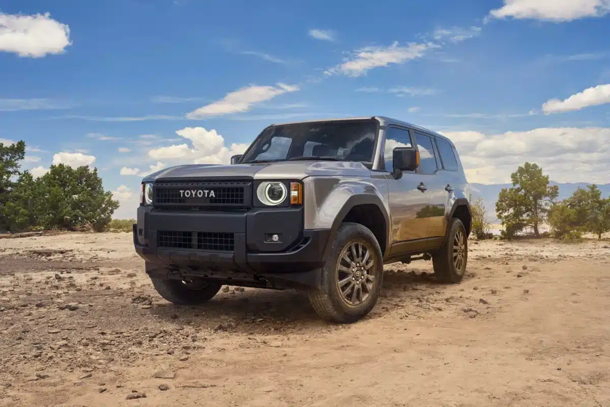 Ето я изненадата Toyota Land Cruiser