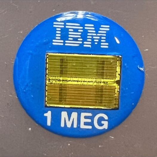 Преди 40 години започна ерата на мегабитовата памет: пробивът на IBM в производството на DRAM