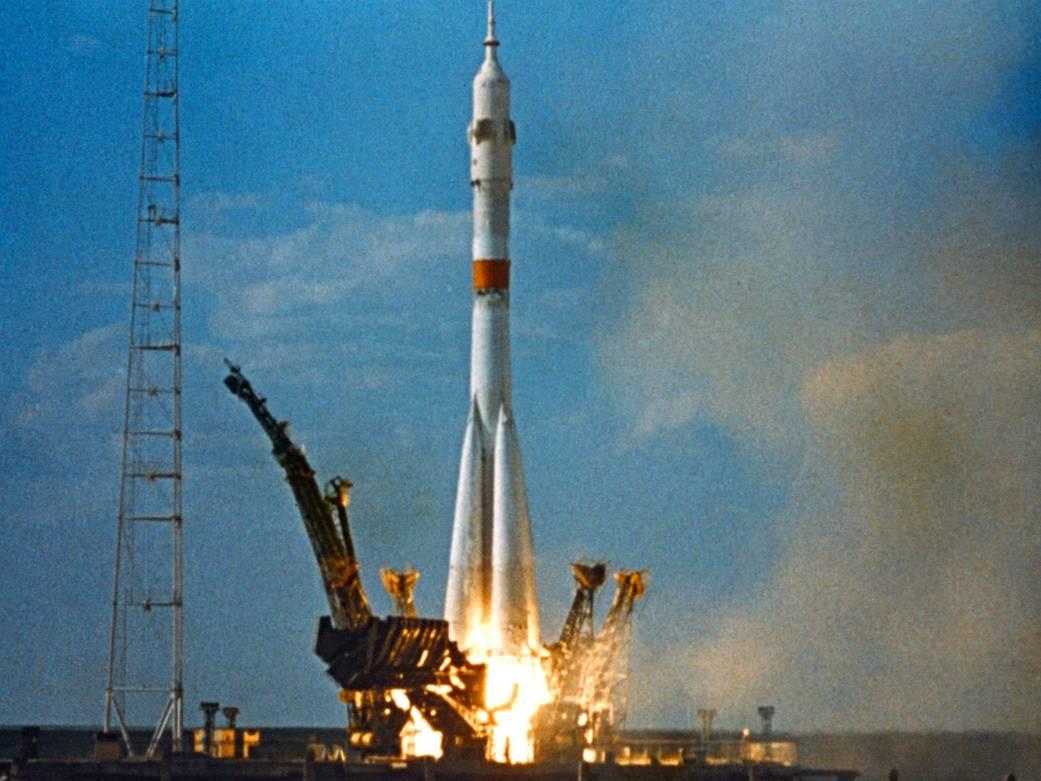 Първият българин в Космоса: 47 години от полета, който можеше да завърши фатално