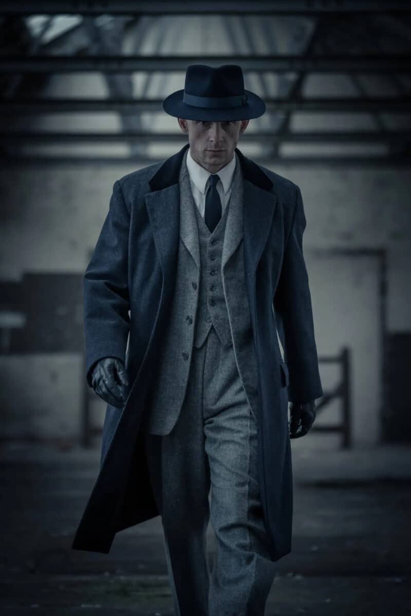 Първи поглед към продължението на „Peaky Blinders“ с новия син на Томас Шелби