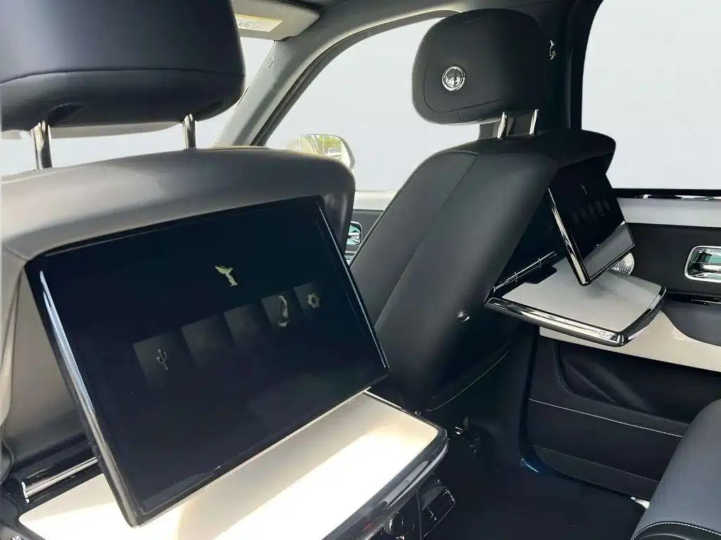 Бронираният Rolls-Royce Cullinan е запазил луксозния си външен вид