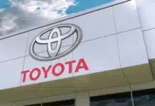 Toyota се обединява с Daimler и Volvo за развитие на водородните технологии