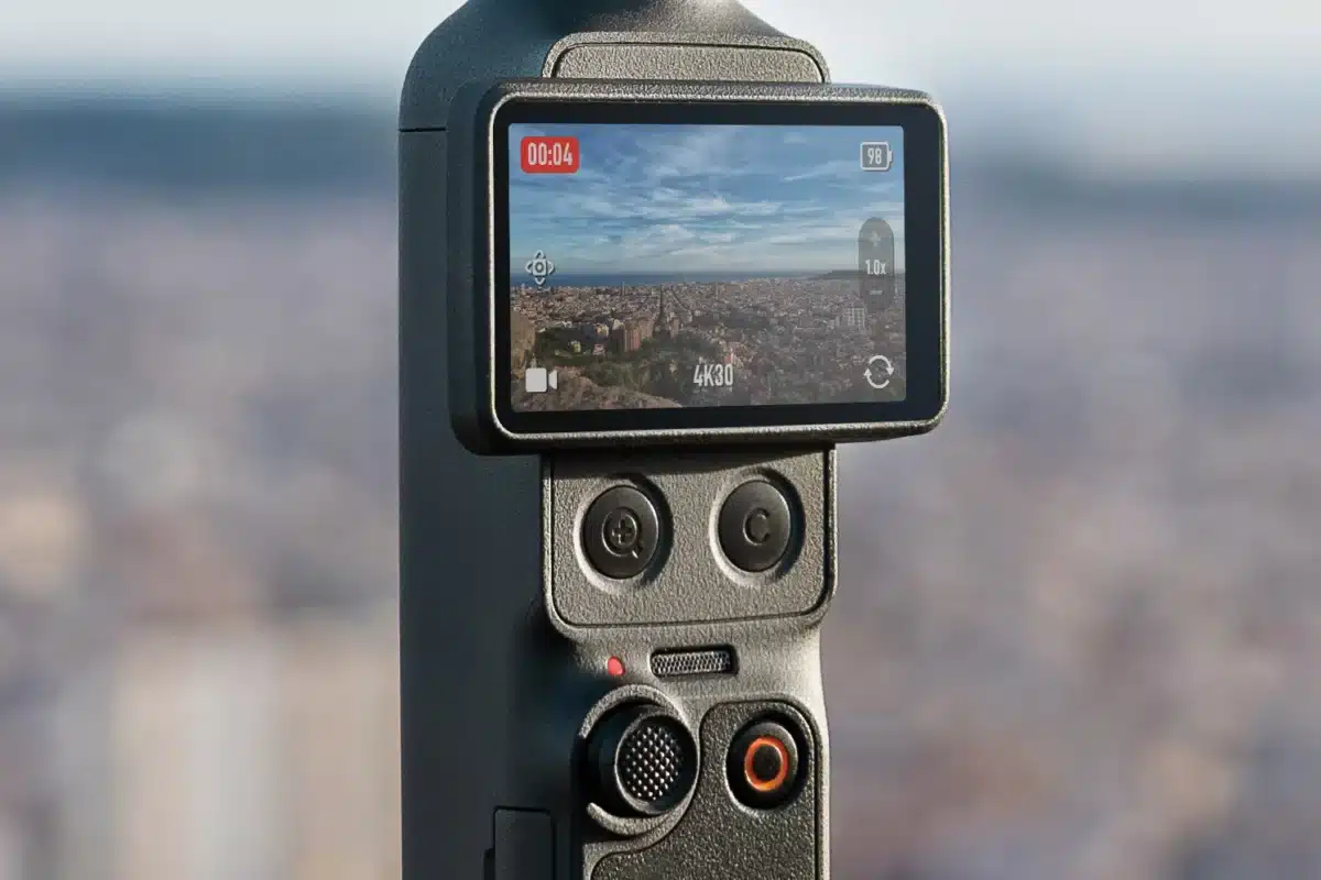 DJI представи джобната камера Osmo Pocket 4 с 1-инчов сензор, забавено 4K видео и 10-битов D-Log