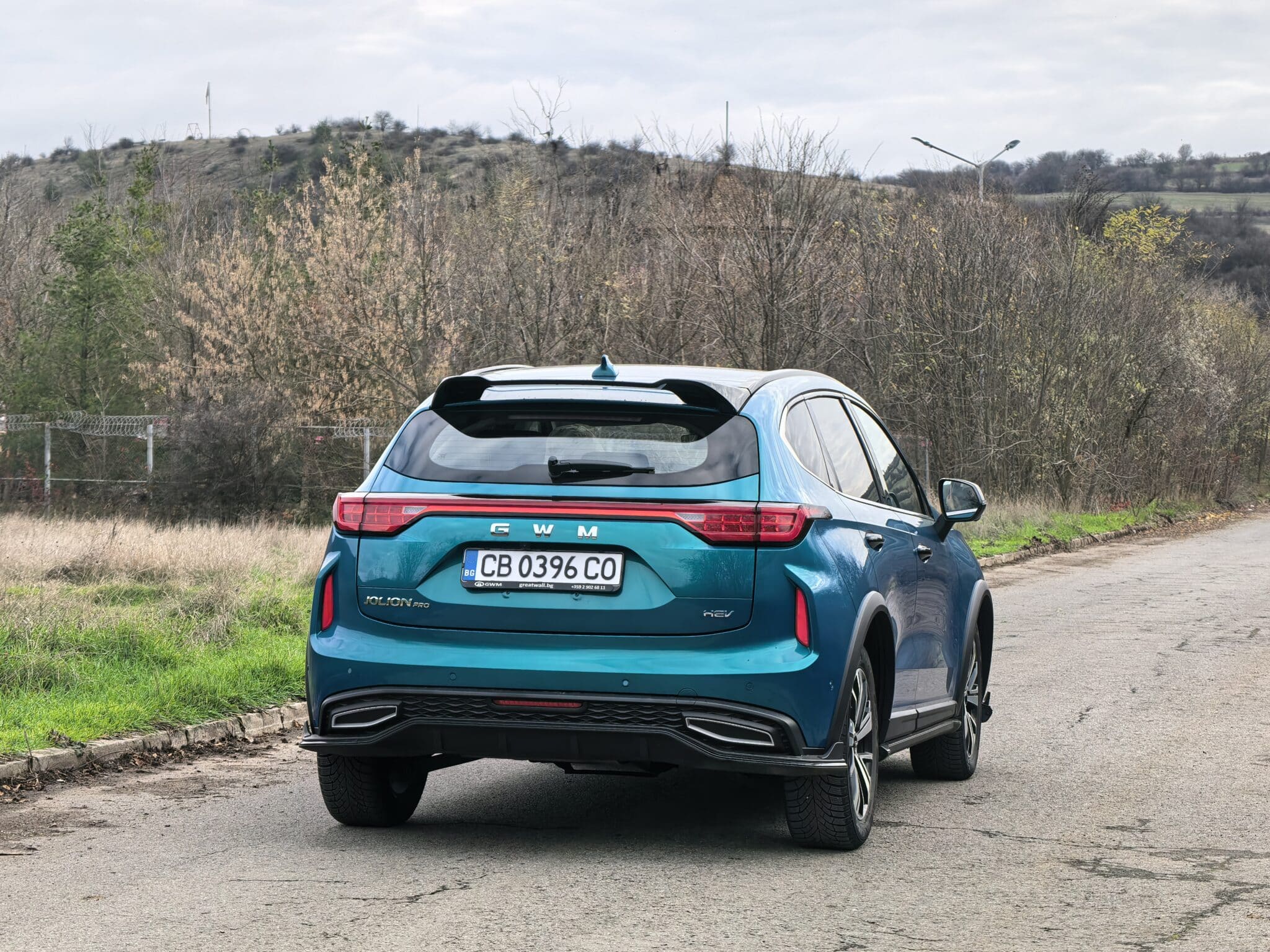 SUV, който изглежда по-скъп, отколкото е: HAVAL Jolion PRO HEV