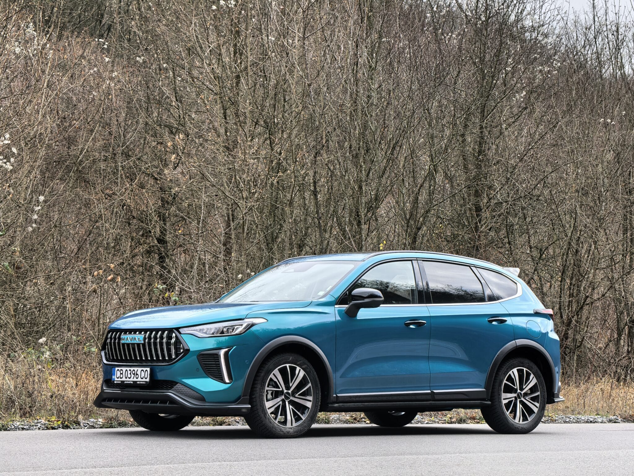 SUV, който изглежда по-скъп, отколкото е: HAVAL Jolion PRO HEV