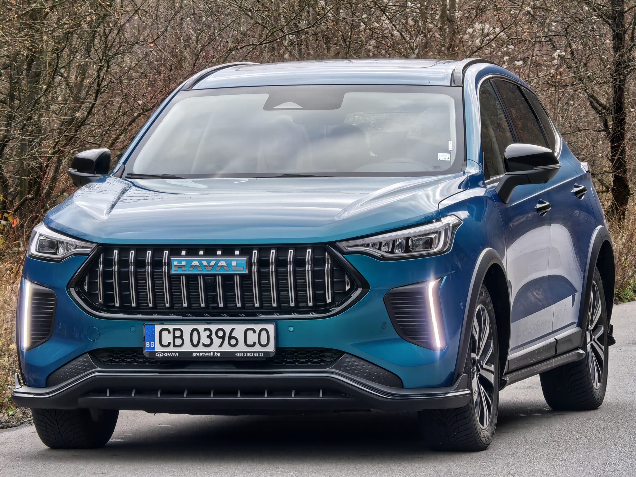 SUV, който изглежда по-скъп, отколкото е: HAVAL Jolion PRO HEV