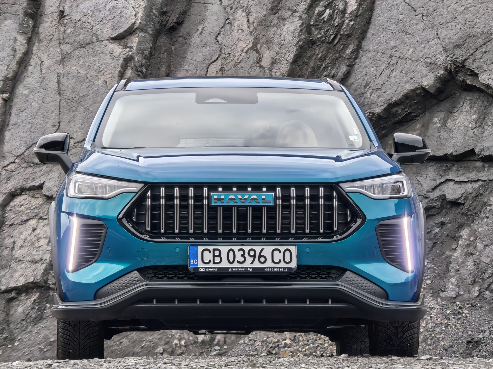 SUV, който изглежда по-скъп, отколкото е: HAVAL Jolion PRO HEV