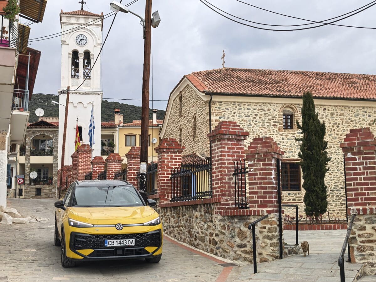 Volkswagen T-Roc: опасно близо до съвършенството – еволюцията, която превърна добрата идея в победител