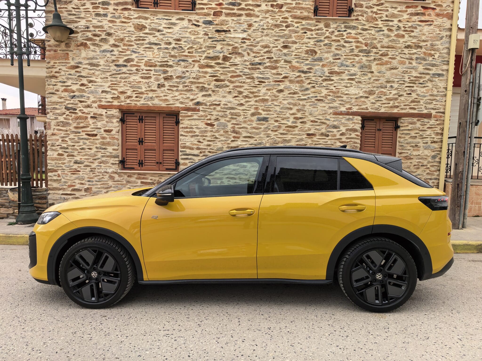 Volkswagen T-Roc: опасно близо до съвършенството – еволюцията, която превърна добрата идея в победител