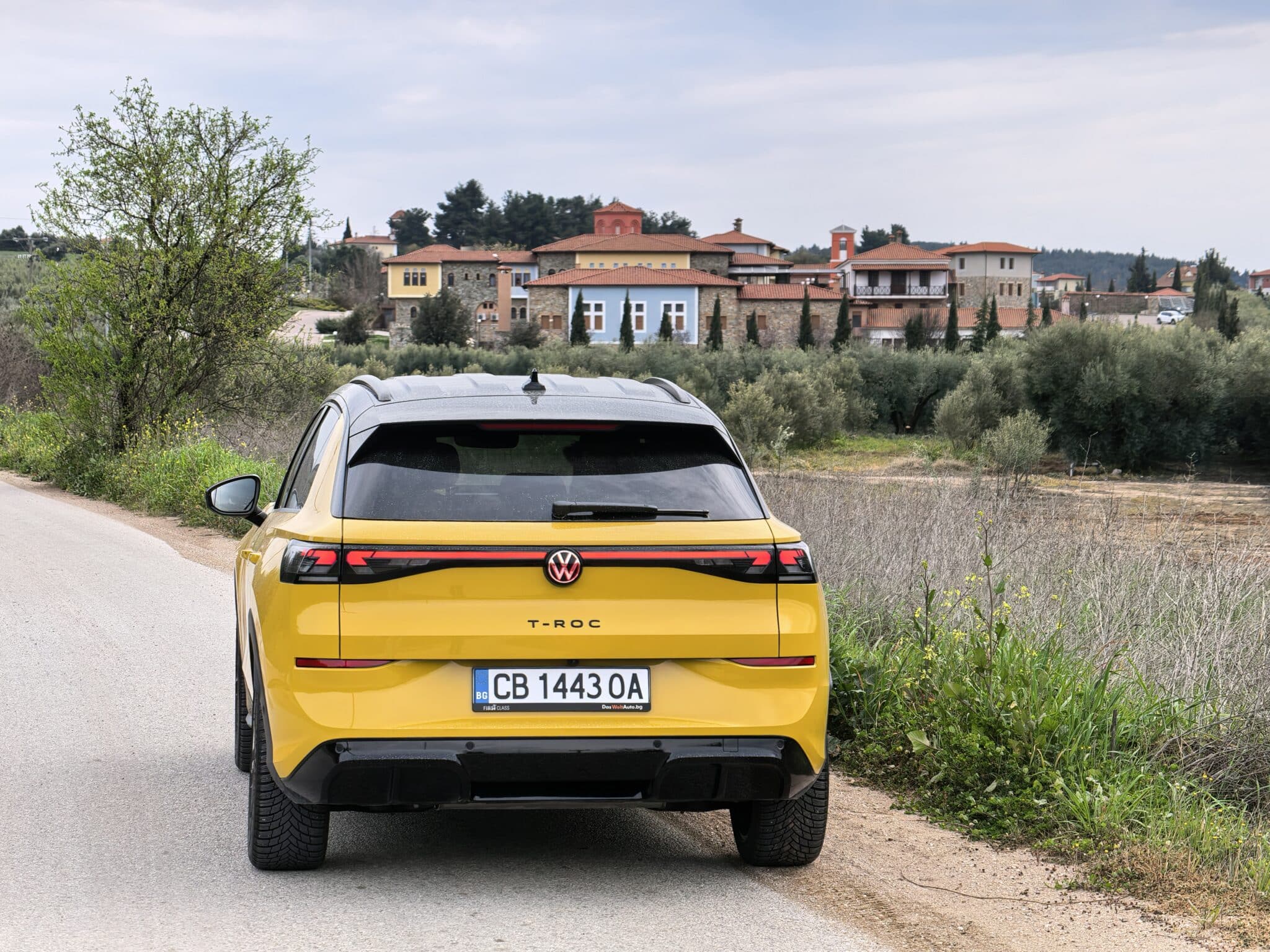 Volkswagen T-Roc: опасно близо до съвършенството – еволюцията, която превърна добрата идея в победител