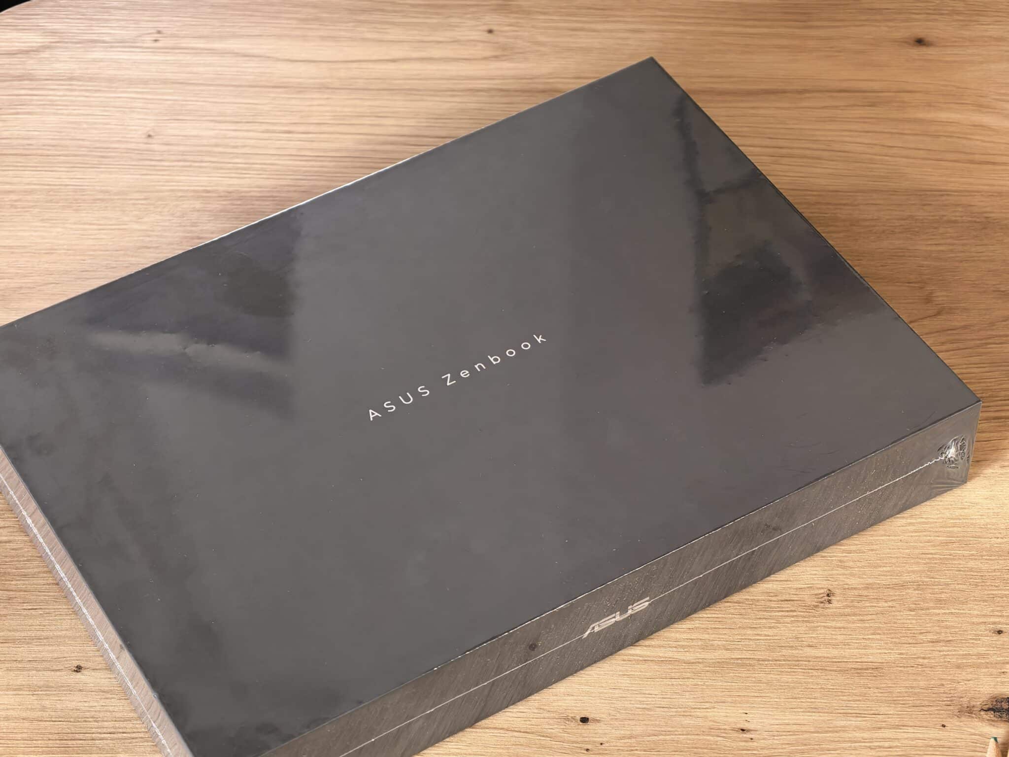 Два екрана, нула компромиси: ASUS Zenbook Duo 2026 е неочаквано добър