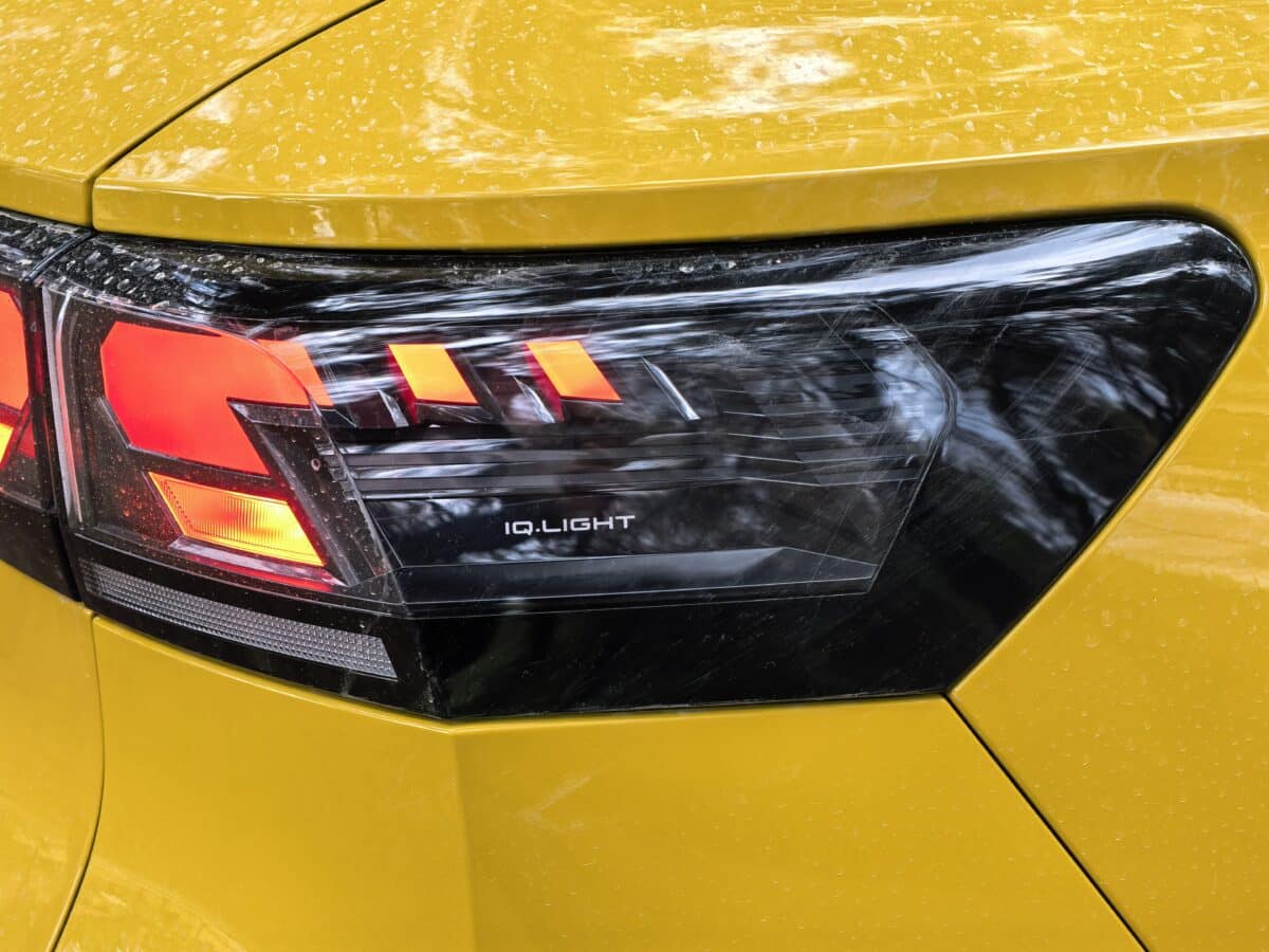 Volkswagen T-Roc: опасно близо до съвършенството – еволюцията, която превърна добрата идея в победител