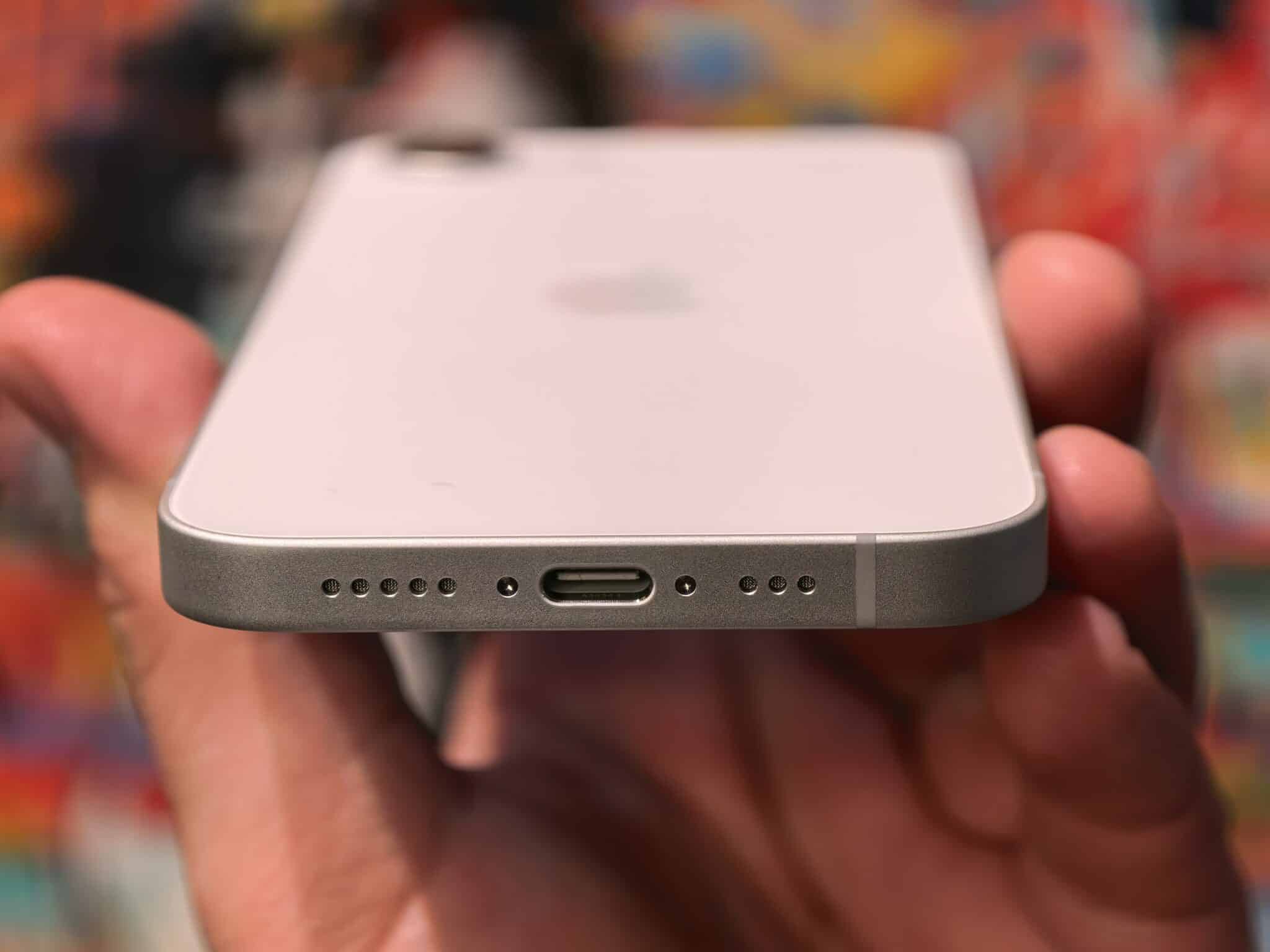 iPhone 17e: Най-евтиният iPhone на Apple… и най-смисленият?