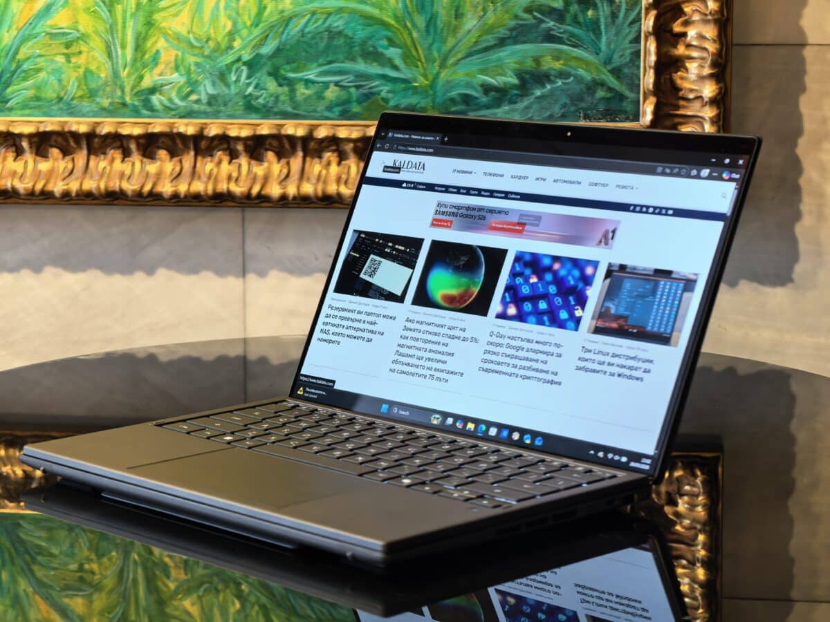Два екрана, нула компромиси: ASUS Zenbook Duo 2026 е неочаквано добър