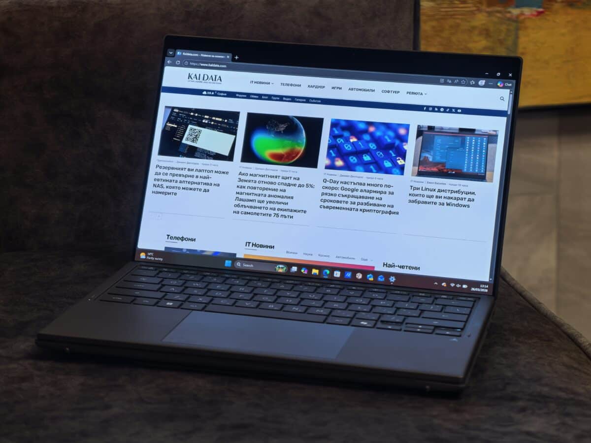 Два екрана, нула компромиси: ASUS Zenbook Duo 2026 е неочаквано добър