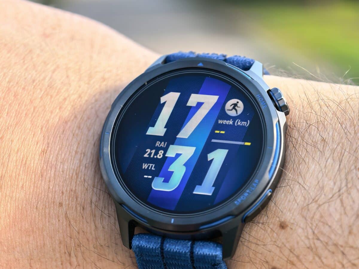 Часовник, който те кара да се движиш повече, отколкото ти се иска: HUAWEI WATCH GT Runner 2