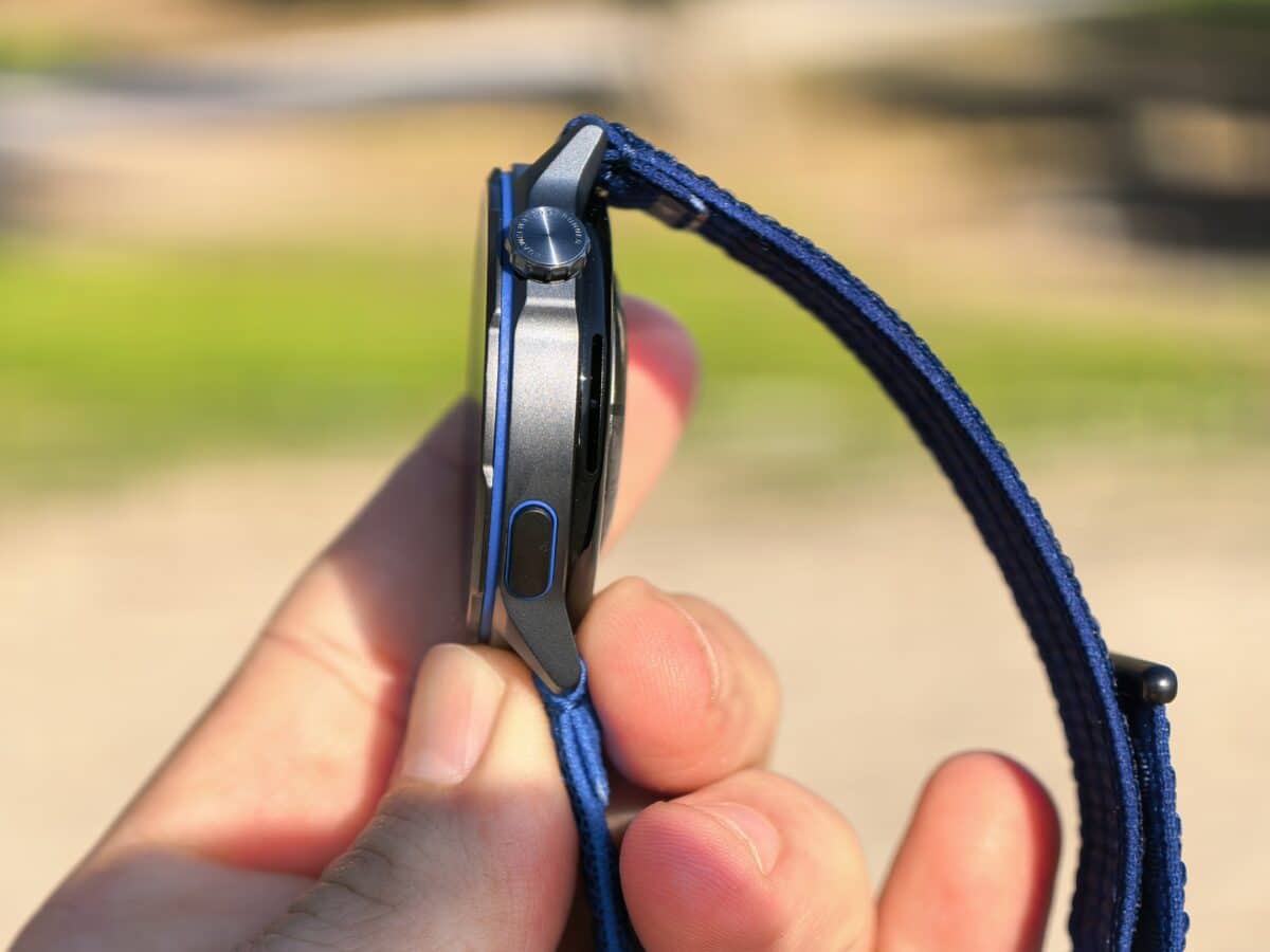 Часовник, който те кара да се движиш повече, отколкото ти се иска: HUAWEI WATCH GT Runner 2
