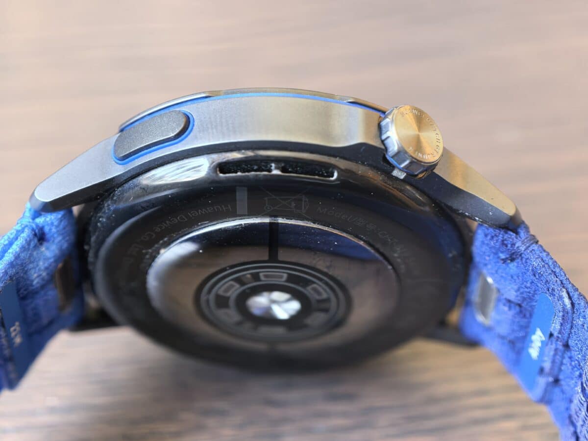 Часовник, който те кара да се движиш повече, отколкото ти се иска: HUAWEI WATCH GT Runner 2