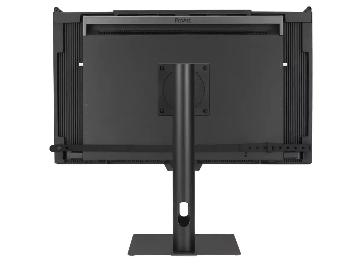 Asus представи професионалния монитор ProArt Display OLED PA32USD – 4K с 240Hz, 12G-SDI, Thunderbolt 4 и вграден колориметър