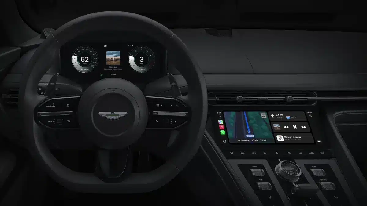 Вече можете да си говорите с ChatGPT в колата, благодарение на CarPlay