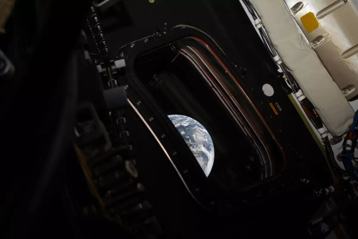 Какво трябва да знаем за мисията „Artemis 2“?