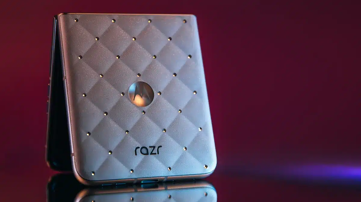 Motorola Razr се доближава до своя „iPhone момент“ – и този път заплахата е съвсем реална