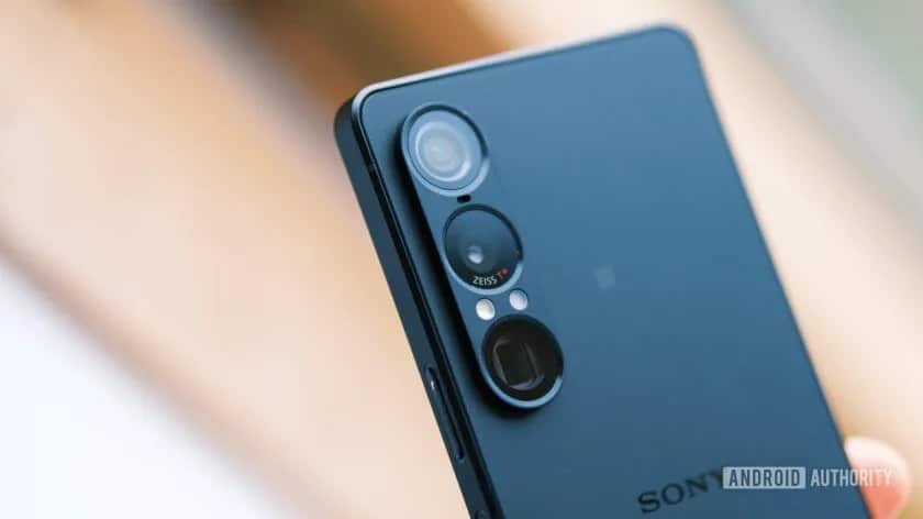 Революция при сензорите на Sony: Камерите на бъдещите смартфони ще използват драстично по-малко батерия