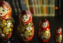 Без техническа поддръжка, актуализации и права: почти една трета от големите руски предприятия използват чуждестранен софтуер