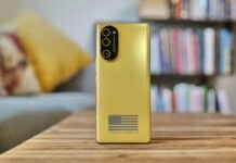 Trump Mobile започна да доставя смартфона T1, но около устройството възникват въпроси Trump Mobile