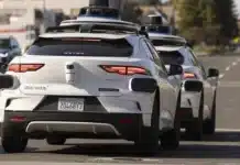 Робо-такситата на Waymo се събраха в задънената улица на Атланта