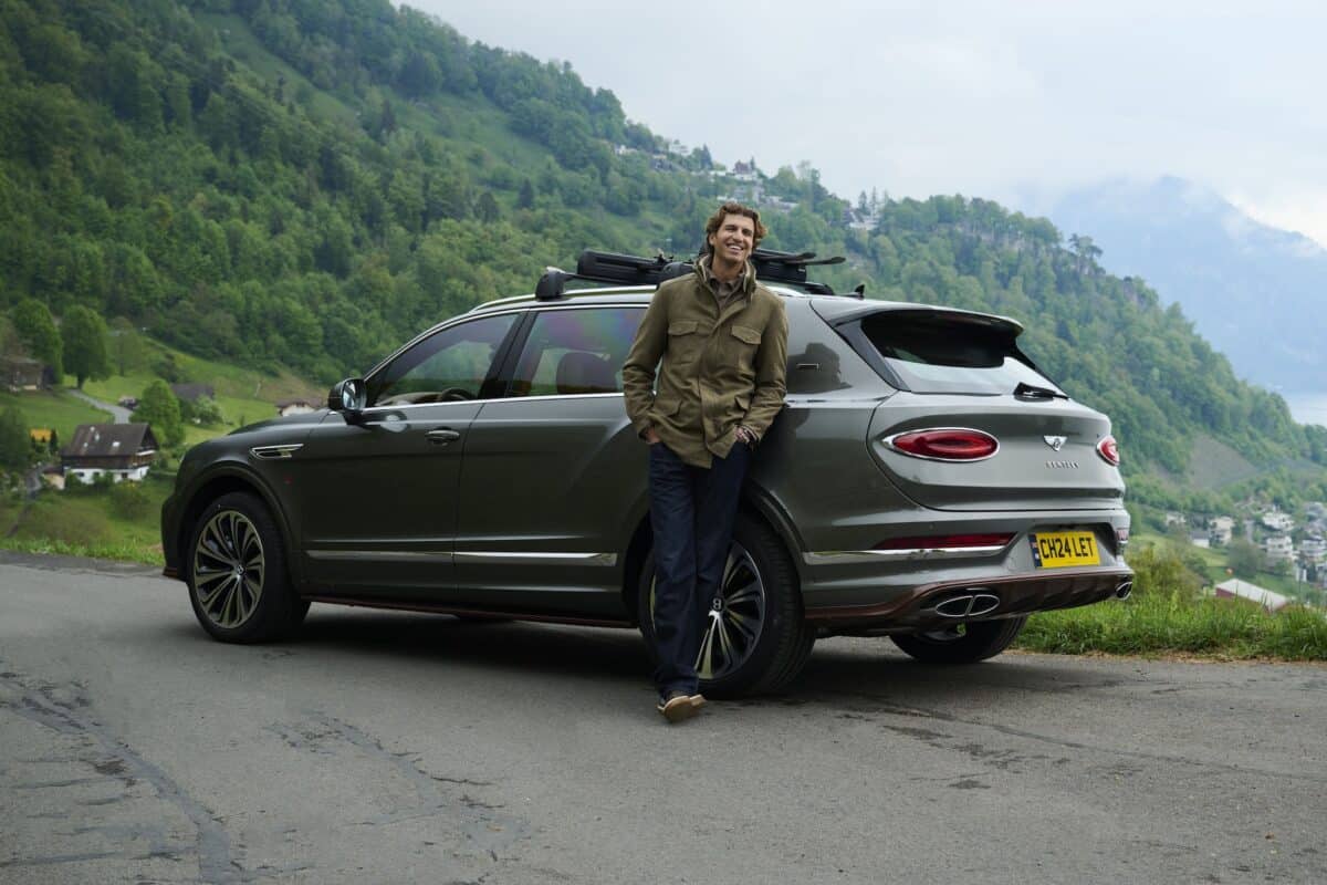 Bentley показа Bentayga Chalet Edition чрез Gstaad Guy