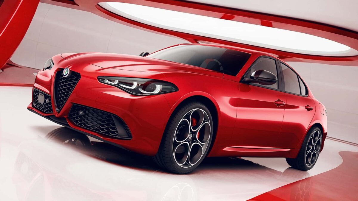 Alfa Romeo обнови Giulia и Stelvio в Европа