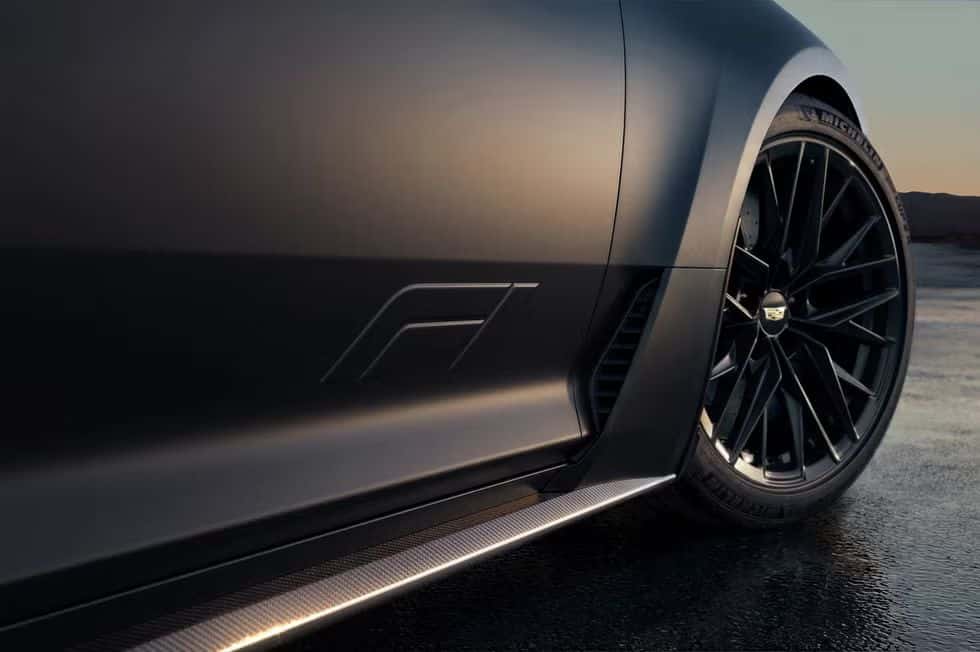 Cadillac показа рядък Blackwing с 685 конски сили