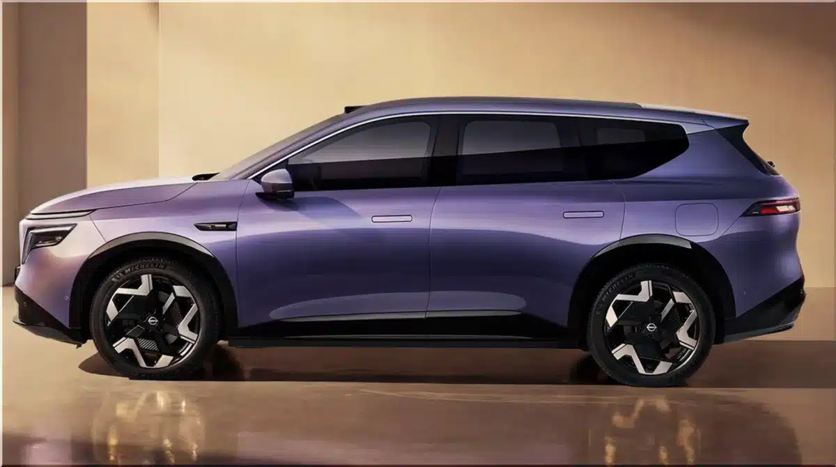 Nissan се насочва към китайските автомобили в Канада