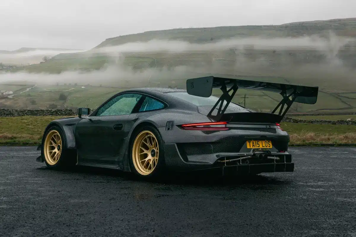 Talos преосмисли Porsche 911 за <img loading=