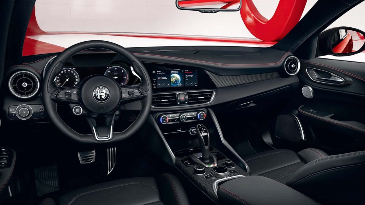 Alfa Romeo обнови Giulia и Stelvio в Европа