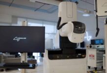 Бъдещето на неврохирургията: робот на Neuralink автоматизира имплантирането на мозъчен чип