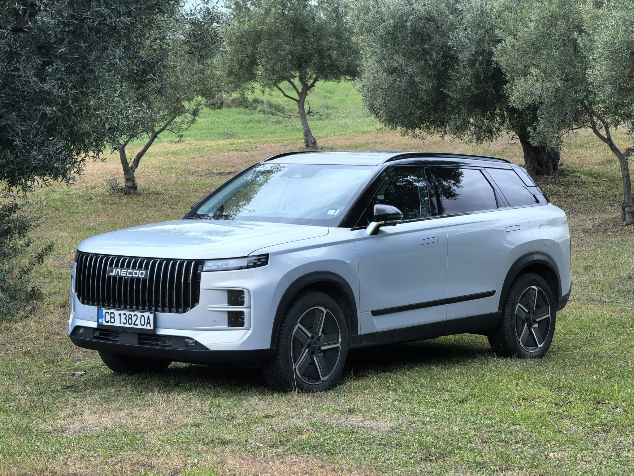 JAECOO 7 AWD: китайският SUV, който кара конкурентните марки да изглеждат абсурдно скъпи