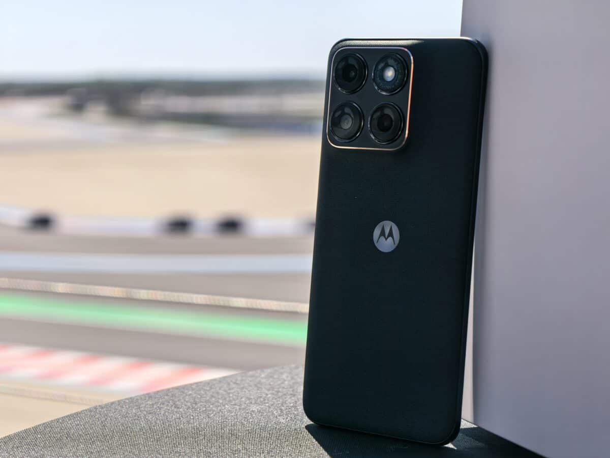 Motorola Edge 70 Fusion: най-приятната изненада сред Android телефоните тази година