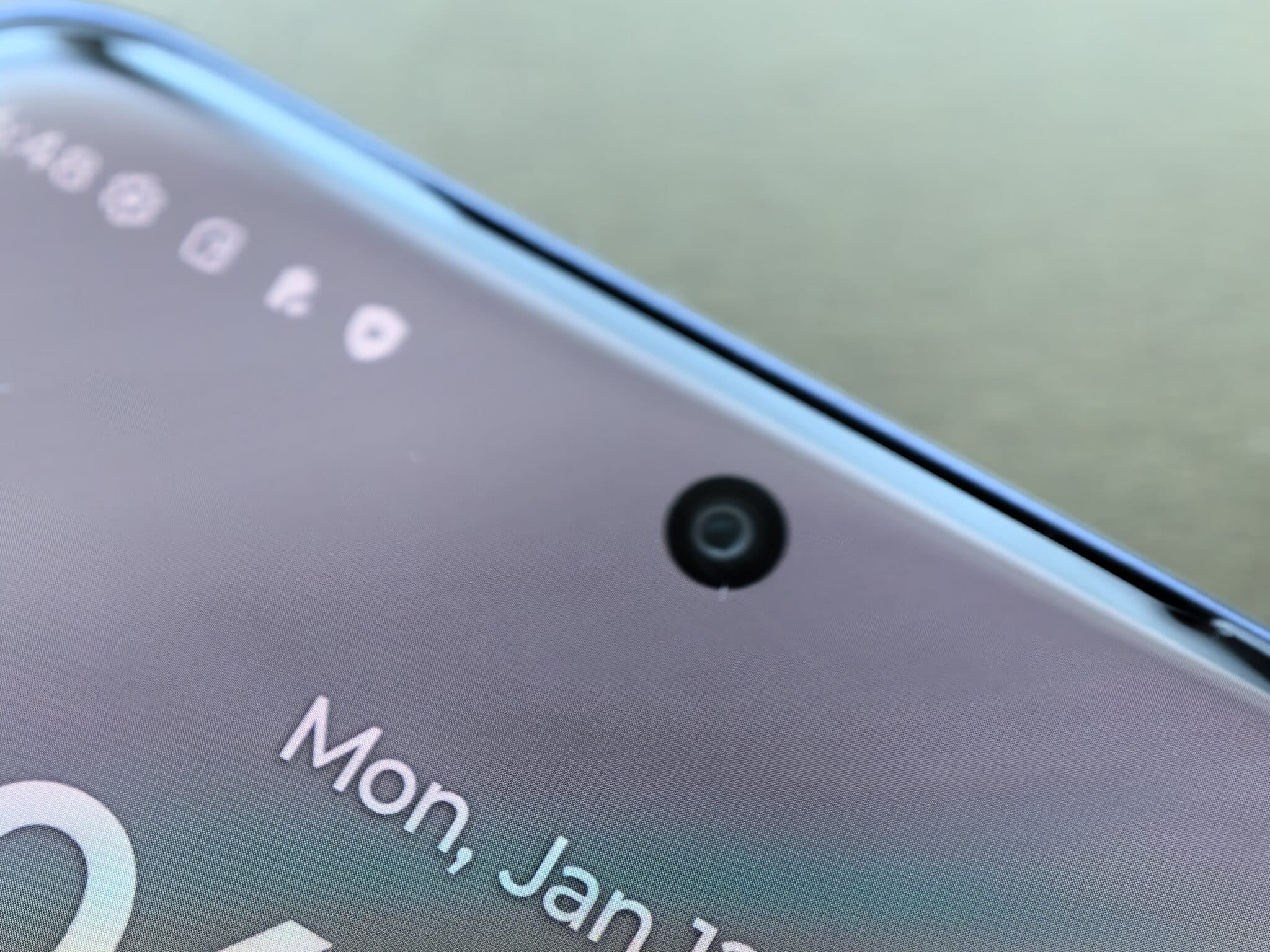 Motorola Edge 70 Fusion: най-приятната изненада сред Android телефоните тази година