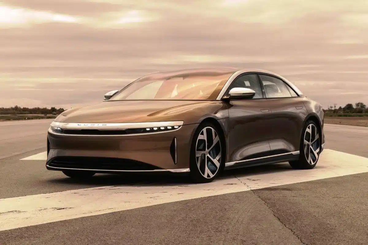Известни „електростартъпи“ и какво се случи с тях: Tesla, Rivian, Faraday Future, Nikola, Lucid и други