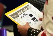 Търсещите работа използват изкуствен интелект за кандидатстване. Резултатът: „Автобиографиите на всички започват да изглеждат напълно еднакво“
