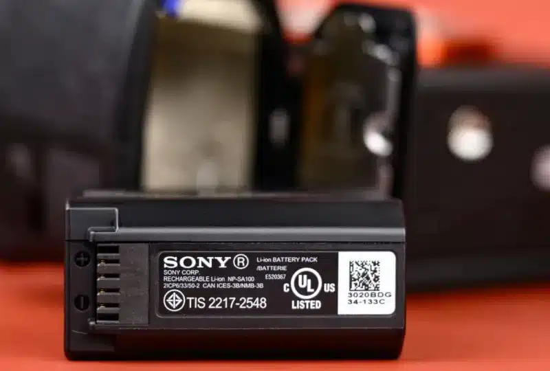 Sony представи A7R VI: пълноформатен безогледален фотоапарат с многослоен 66,8MP сензор за 99