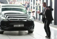 Ето кои са моделите на Tesla, които Илън Мъск кара в действителност