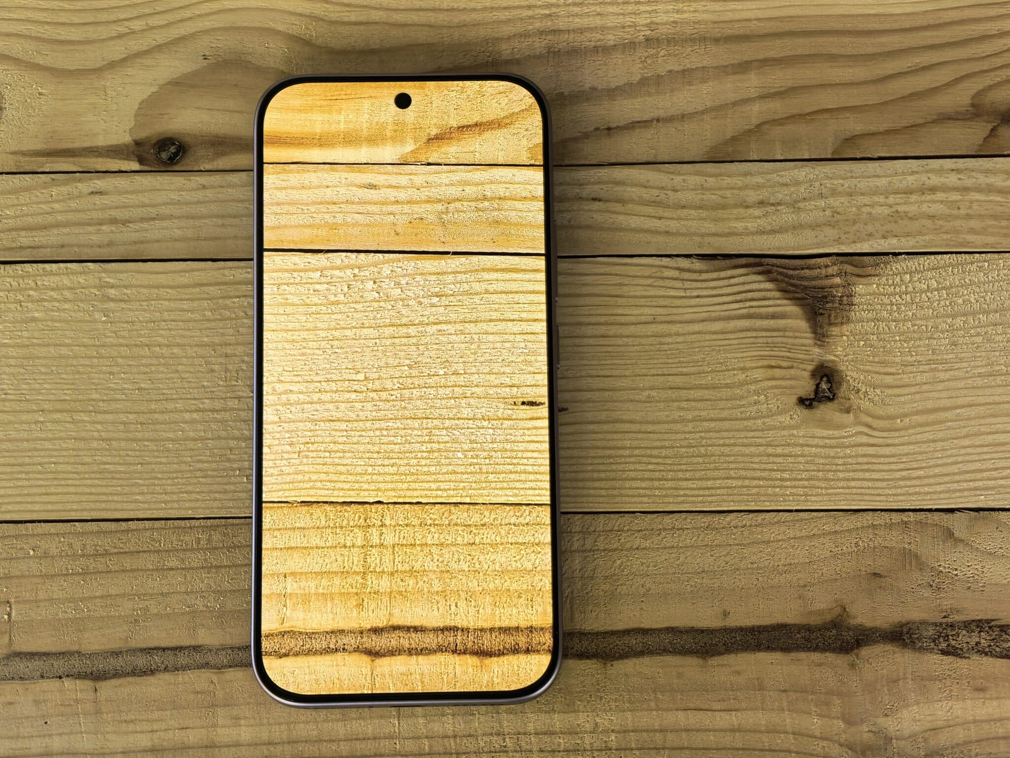 Xiaomi 17T: Телефонът, който намери точния баланс между цена и възможности