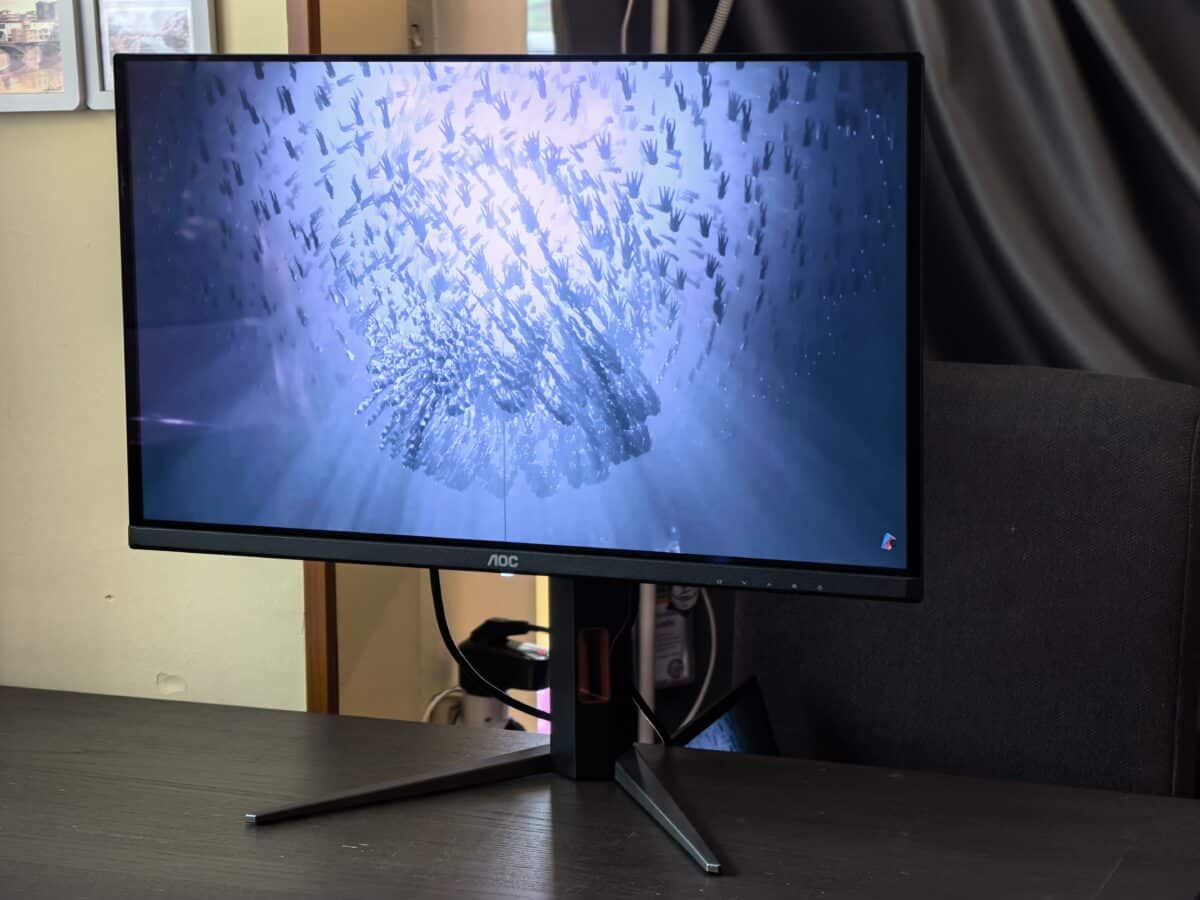 AOC Q27G4ZD: OLED картината вече не е само за богатите геймъри