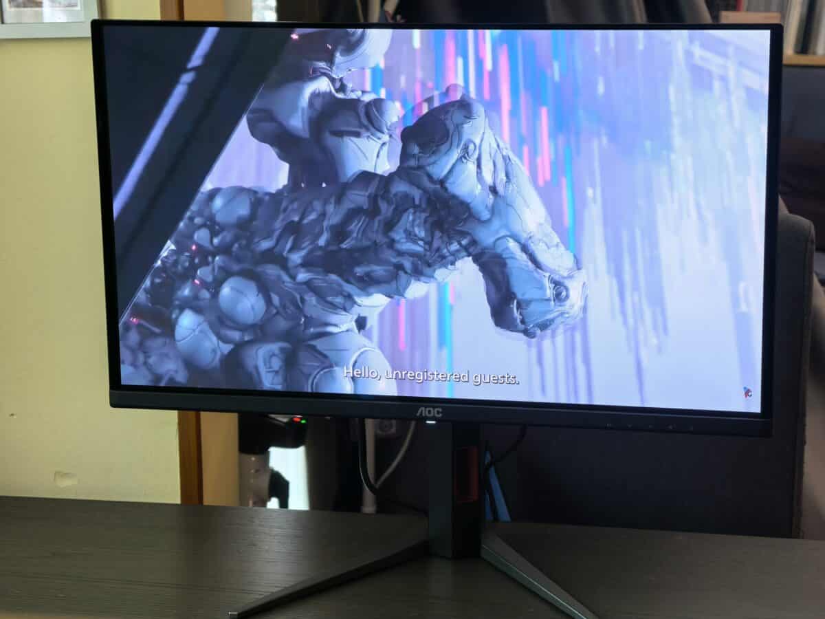 AOC Q27G4ZD: OLED картината вече не е само за богатите геймъри