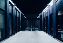 Строителството на нови центрове за данни в Русия ще се срине до минимум за седем години, въпреки бума в областта на изкуствения интелект